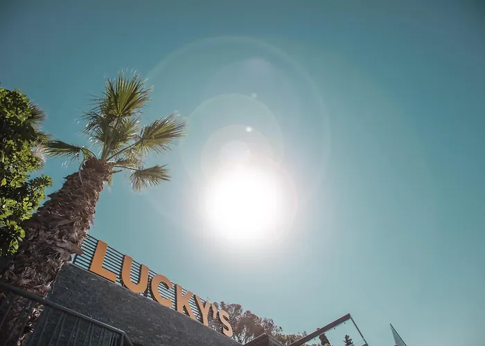 Unique Life Style Hotel