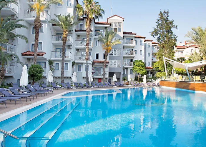 Paloma Marina Suites - Adult Only